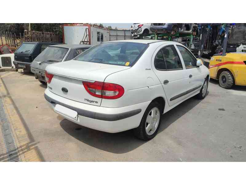 renault megane i classic (la0/1_) del año 2000