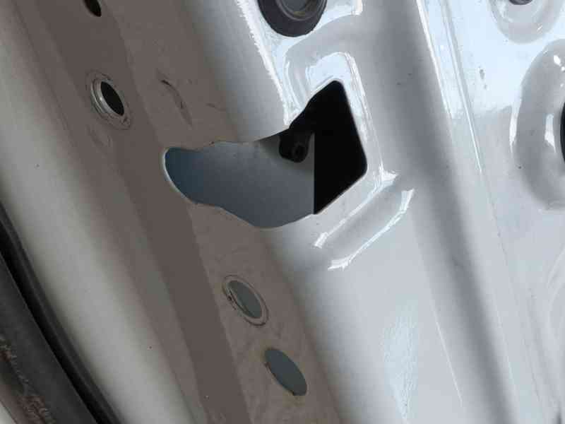 Recambio de puerta trasera izquierda para peugeot 5008 (0u_, 0e_) 1.6 hdi referencia OEM IAM   