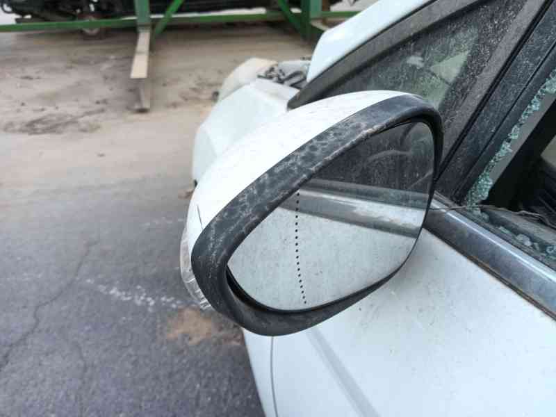 Recambio de retrovisor izquierdo para ford fiesta vi (cb1, ccn) 1.6 ti referencia OEM IAM   