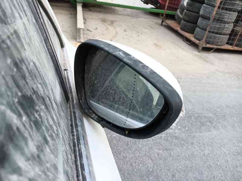 Recambio de retrovisor derecho para ford fiesta vi (cb1, ccn) 1.6 ti referencia OEM IAM   