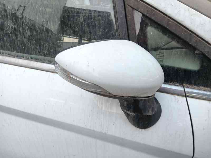 Recambio de retrovisor derecho para ford fiesta vi (cb1, ccn) 1.6 ti referencia OEM IAM   
