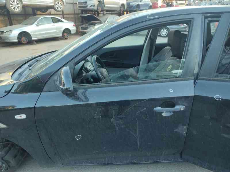 Recambio de puerta delantera izquierda para kia cee´d hatchback (ed) 1.6 crdi 90 referencia OEM IAM 760031H000  