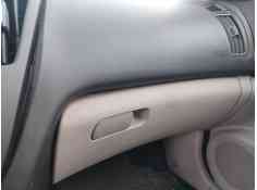 Recambio de guantera para kia cee´d hatchback (ed) 1.6 crdi 90 referencia OEM IAM 847601H000ED / 845101H000ED  