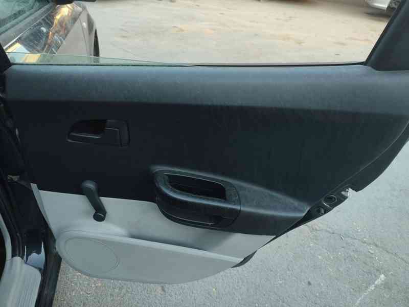 Recambio de guarnecido puerta trasera derecha para kia cee´d hatchback (ed) 1.6 crdi 90 referencia OEM IAM   