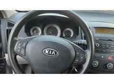 Recambio de volante para kia cee´d hatchback (ed) 1.6 crdi 90 referencia OEM IAM   