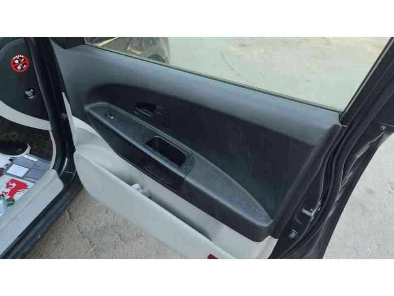 Recambio de elevalunas delantero derecho para kia cee´d hatchback (ed) 1.6 crdi 90 referencia OEM IAM 824811H000  