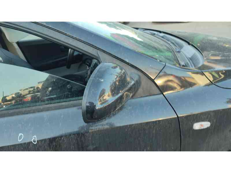 Recambio de espejo retrovisor derecho para kia cee´d hatchback (ed) 1.6 crdi 90 referencia OEM IAM 876201H100CA / 876201H150  