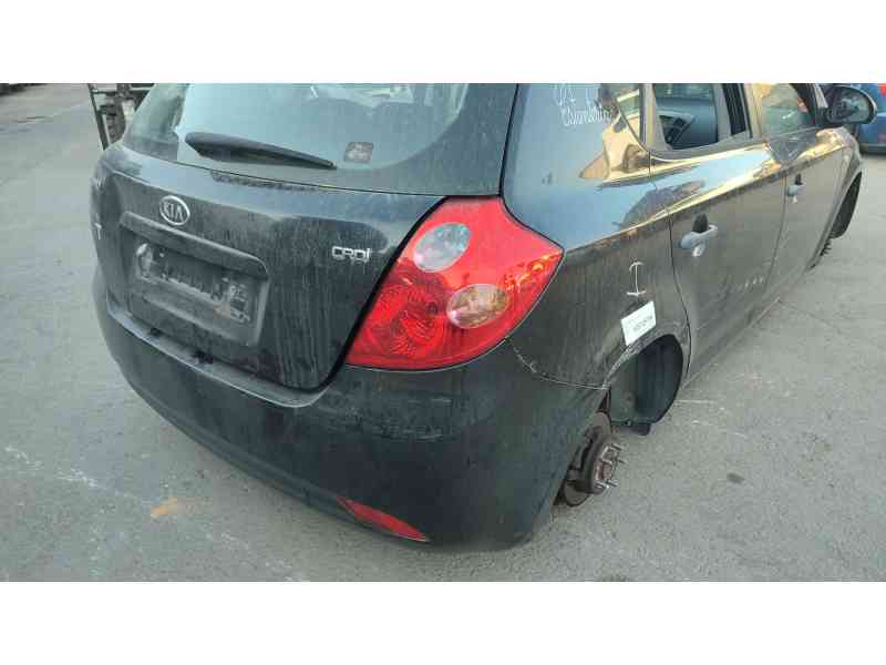 Recambio de paragolpes trasero para kia cee´d hatchback (ed) 1.6 crdi 90 referencia OEM IAM 866111H000  