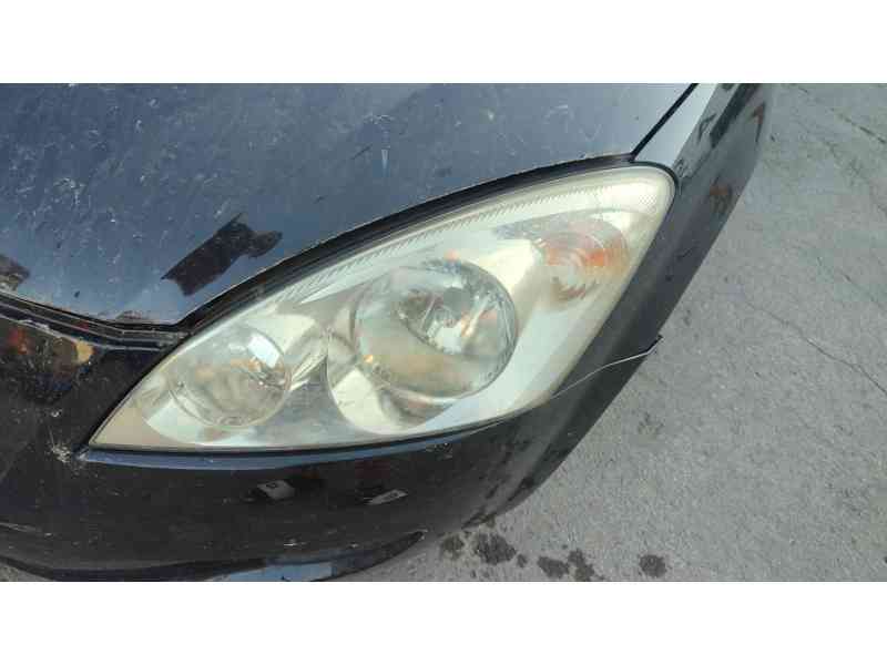 Recambio de faro izquierdo para kia cee´d hatchback (ed) 1.6 crdi 90 referencia OEM IAM 921011H000  