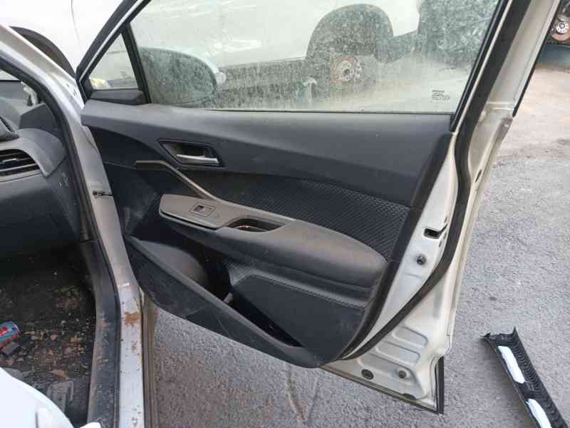 Recambio de guarnecido puerta delantera derecha para toyota c-hr (_x1_) 1.8 hybrid (zyx10_, zyx11_) referencia OEM IAM   