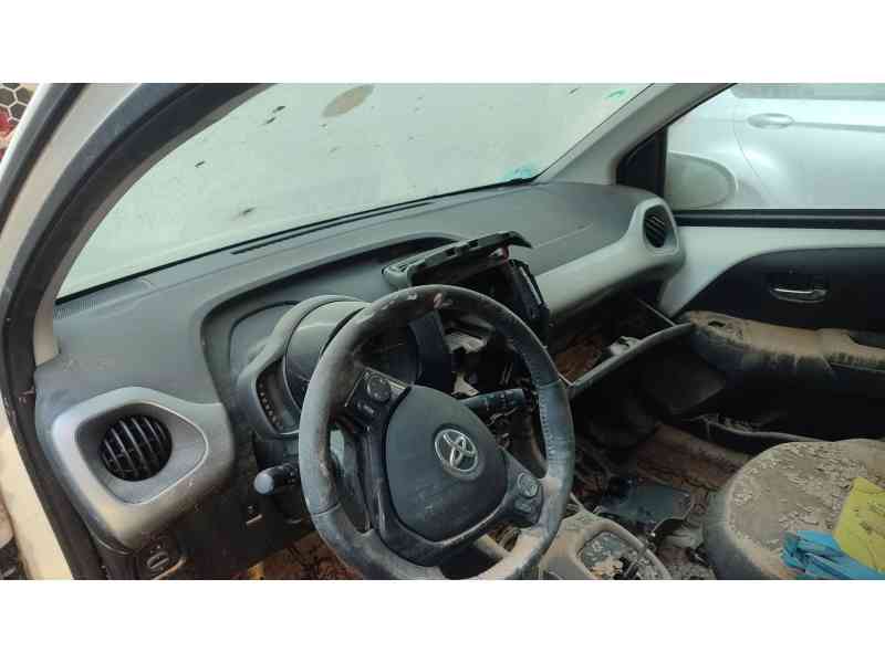 Recambio de salpicadero para toyota aygo (_b4_) 1.0 (kgb40) referencia OEM IAM   
