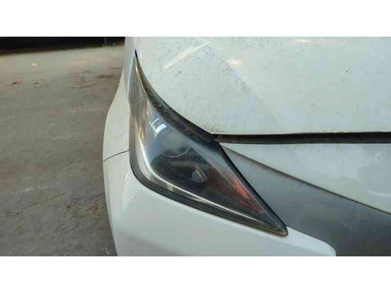 Recambio de faro derecho para toyota aygo (_b4_) 1.0 (kgb40) referencia OEM IAM   