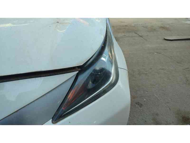 Recambio de faro izquierdo para toyota aygo (_b4_) 1.0 (kgb40) referencia OEM IAM 811700H131  