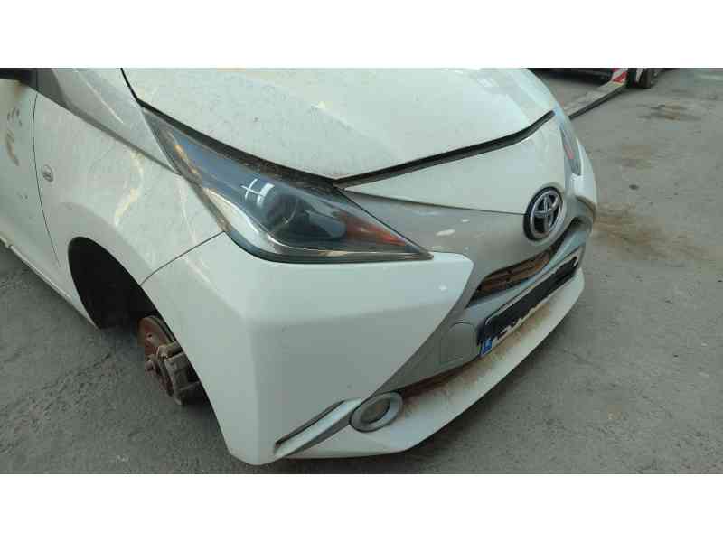 Recambio de paragolpes delantero para toyota aygo (_b4_) 1.0 (kgb40) referencia OEM IAM 521190H918  