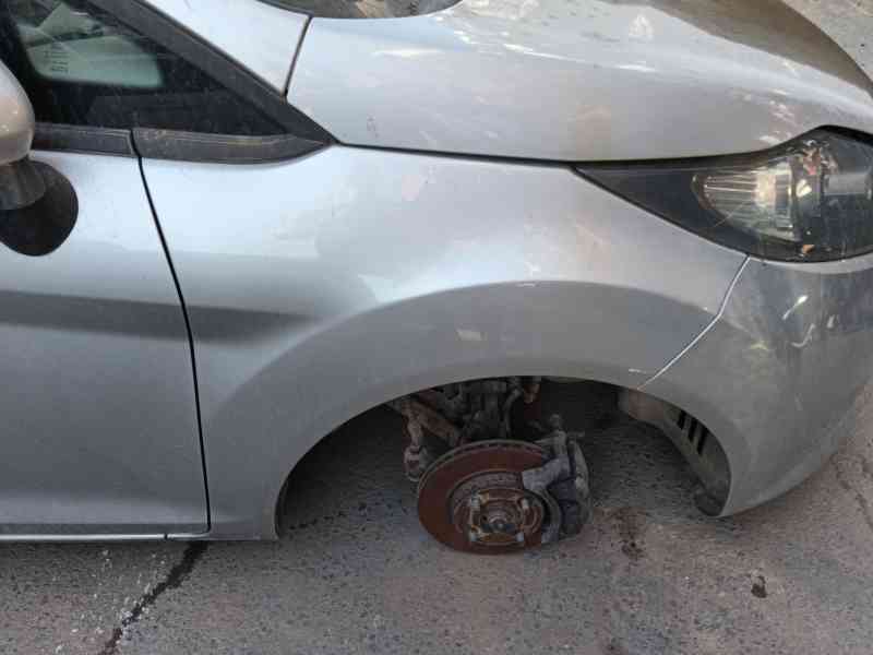 Recambio de aleta delantera derecha para ford fiesta vi (cb1, ccn) 1.25 referencia OEM IAM   