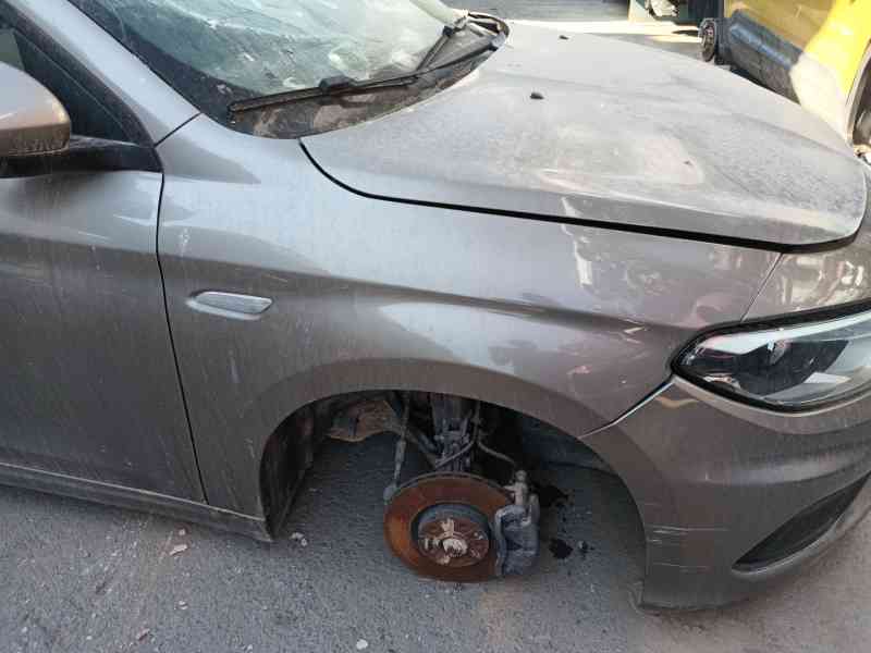 Recambio de aleta delantera derecha para fiat tipo sedán (356_, 357_) 1.4 (356sxa1b) referencia OEM IAM   
