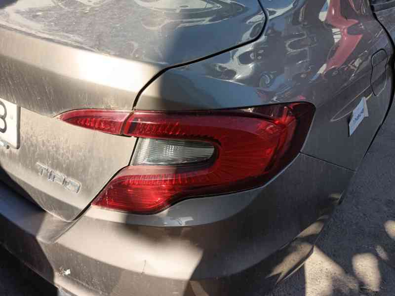Recambio de piloto trasero derecho para fiat tipo sedán (356_, 357_) 1.4 (356sxa1b) referencia OEM IAM 52102965  