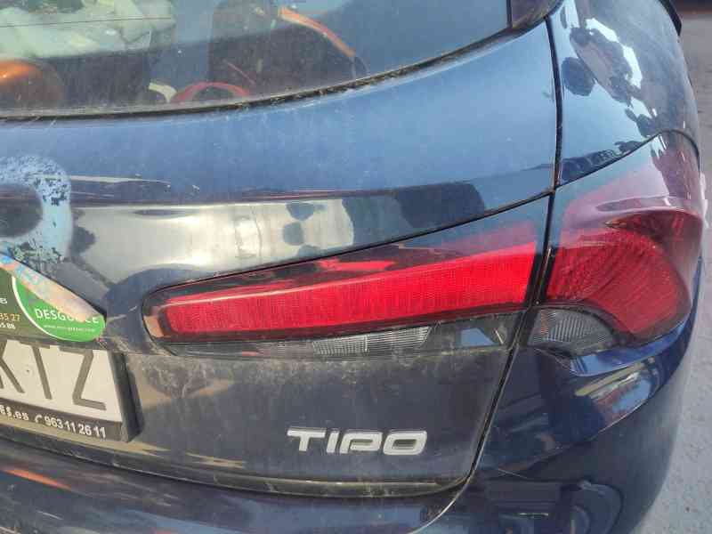 Recambio de piloto trasero derecho interior para fiat tipo hatchback (356_, 357_) 1.3 d (356hxh1a) referencia OEM IAM 0000052071