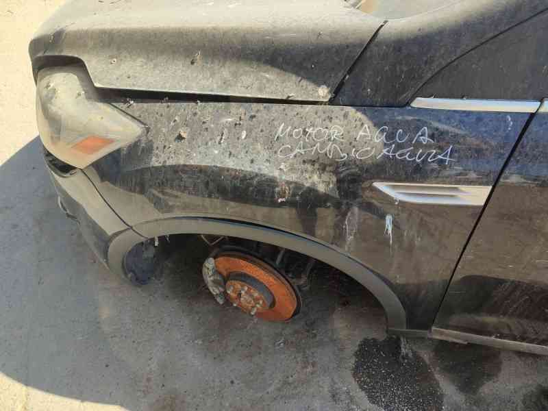 Recambio de aleta delantera izquierda para ford kuga i 2.0 tdci referencia OEM IAM   