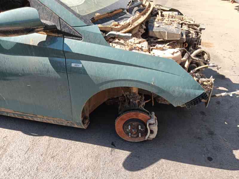 Recambio de aleta delantera derecha para hyundai i20 iii (bc3, bi3) 1.0 t-gdi referencia OEM IAM   
