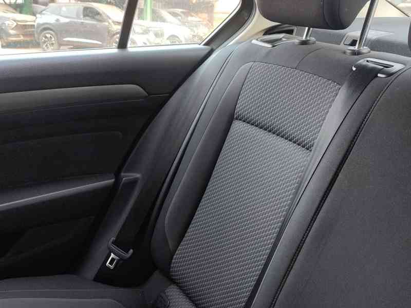 Recambio de cinturon seguridad trasero derecho para volkswagen passat b8 (3g2, cb2) 1.6 tdi referencia OEM IAM 3G5857805DRAA  