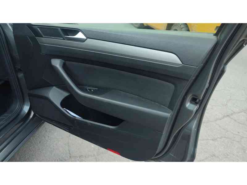 Recambio de elevalunas delantero derecho para volkswagen passat b8 (3g2, cb2) 1.6 tdi referencia OEM IAM 3G0837462C  