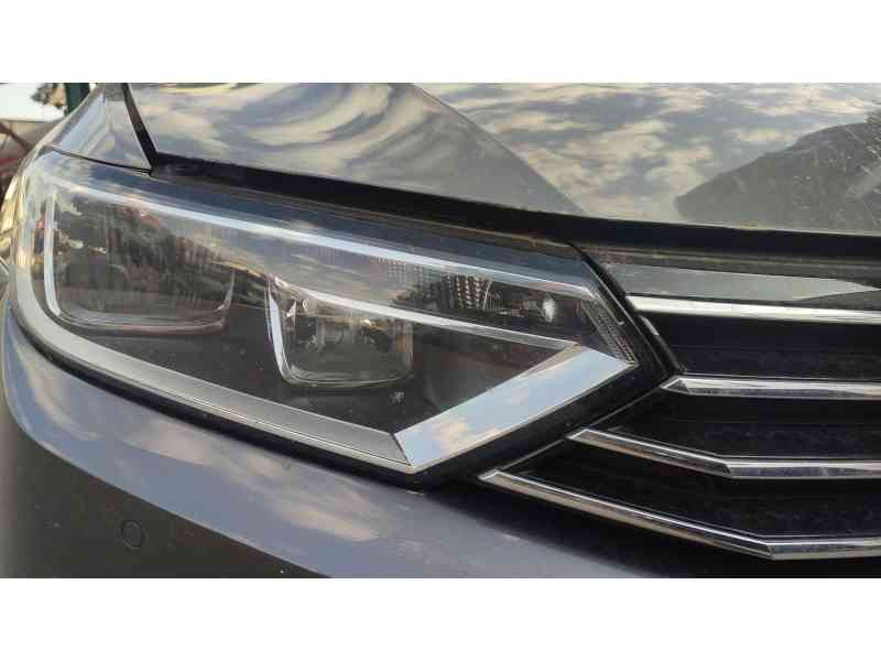 Recambio de faro derecho para volkswagen passat b8 (3g2, cb2) 1.6 tdi referencia OEM IAM 3G1941006C  