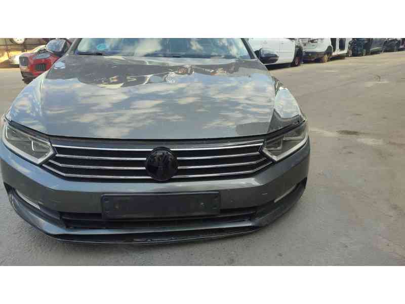 Recambio de paragolpes delantero para volkswagen passat b8 (3g2, cb2) 1.6 tdi referencia OEM IAM 3G0807217GRU  