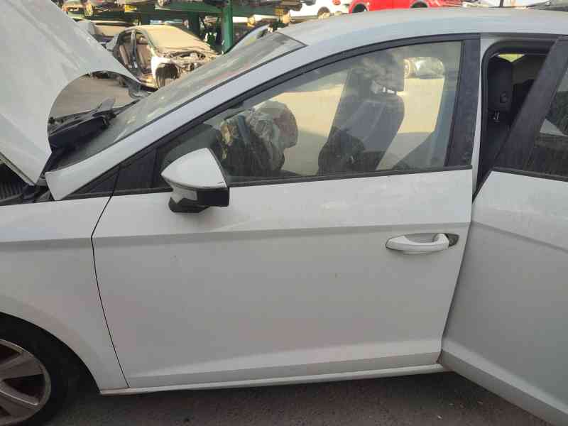 Recambio de puerta delantera izquierda para seat leon (5f1) 2.0 tdi referencia OEM IAM 5F4831055A  