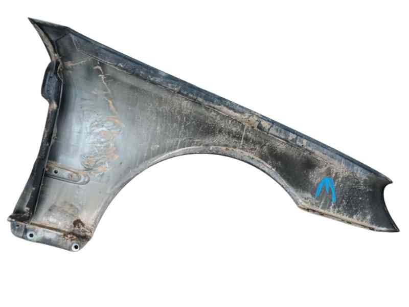 Recambio de aleta delantera izquierda para mercedes-benz clk (c209) clk 320 cdi (209.320) referencia OEM IAM   