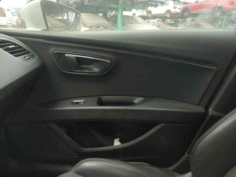 Recambio de guarnecido puerta delantera derecha para seat leon (5f1) 2.0 tdi referencia OEM IAM   