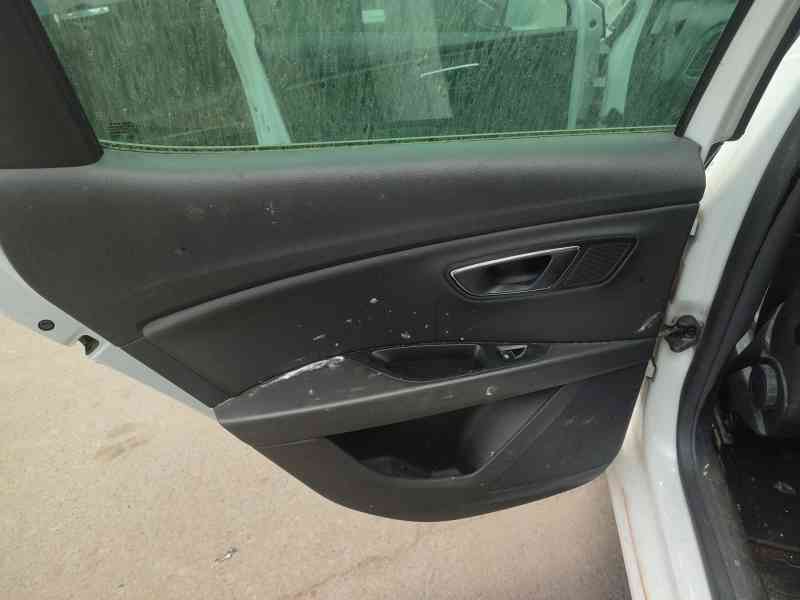 Recambio de guarnecido puerta trasera izquierda para seat leon (5f1) 2.0 tdi referencia OEM IAM   