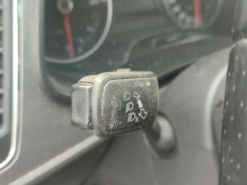 Recambio de mando intermitentes para seat leon (5f1) 2.0 tdi referencia OEM IAM   