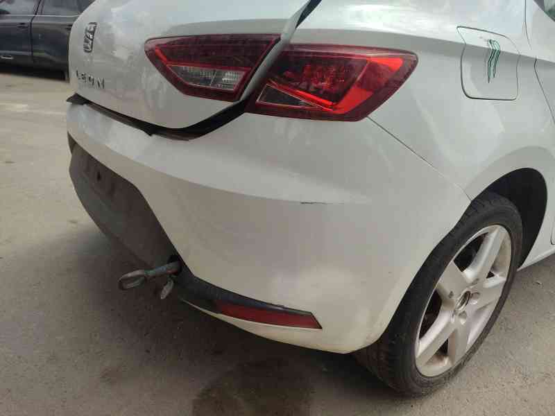 Recambio de paragolpes trasero para seat leon (5f1) 2.0 tdi referencia OEM IAM 5F0807421GRU  