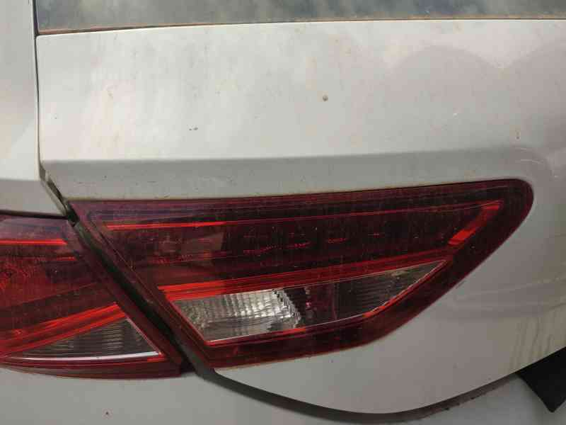 Recambio de piloto trasero izquierdo interior para seat leon (5f1) 2.0 tdi referencia OEM IAM 5F0945307L  