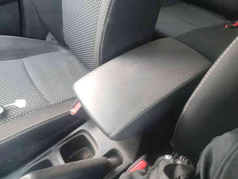 Recambio de apoyabrazos central para suzuki vitara (ly) 1.6 (apk 416) referencia OEM IAM   