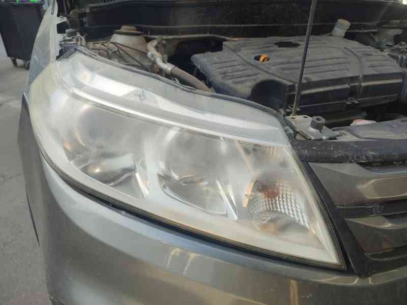 Recambio de faro derecho para suzuki vitara (ly) 1.6 (apk 416) referencia OEM IAM   
