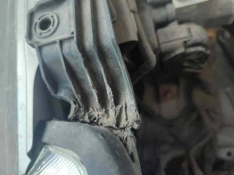 Recambio de faro derecho para suzuki vitara (ly) 1.6 (apk 416) referencia OEM IAM   