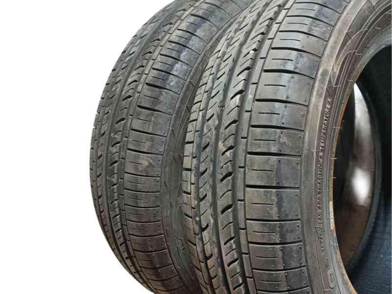 Recambio de neumatico para » otros... modelos referencia OEM IAM 165/70 R14 81T 2 LEAO