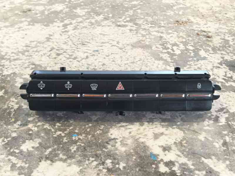 Recambio de warning para peugeot 5008 (0u_, 0e_) 1.6 hdi referencia OEM IAM   