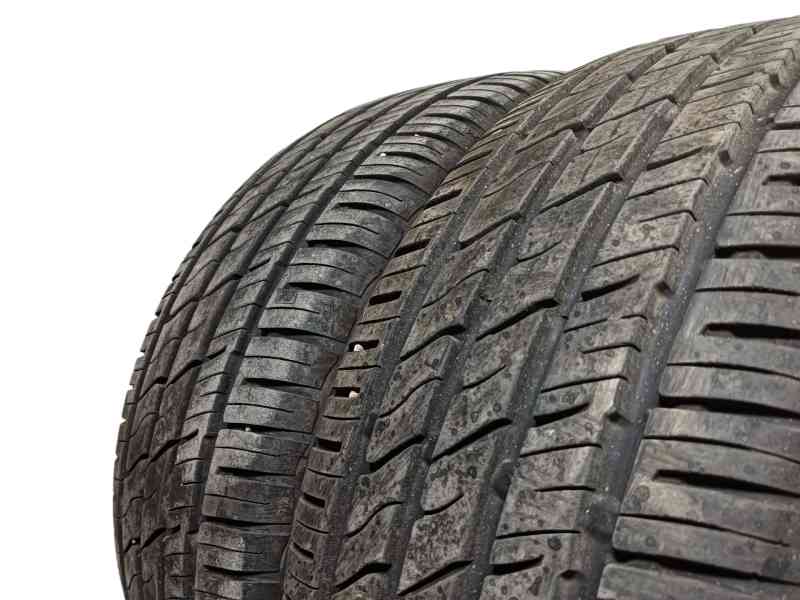 Recambio de neumatico para » otros... modelos referencia OEM IAM 195/55 R15 85V 2 FEUVERT