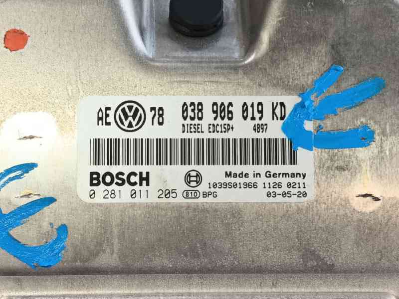 Recambio de centralita motor uce para volkswagen passat b5.5 variant (3b6) 1.9 tdi referencia OEM IAM   