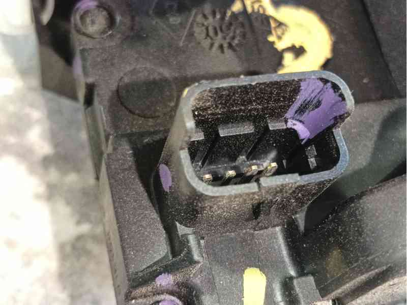 Recambio de cerradura puerta trasera derecha para renault clio iii grandtour (kr0/1_) 1.2 16v (kr02, kr0j) referencia OEM IAM 82