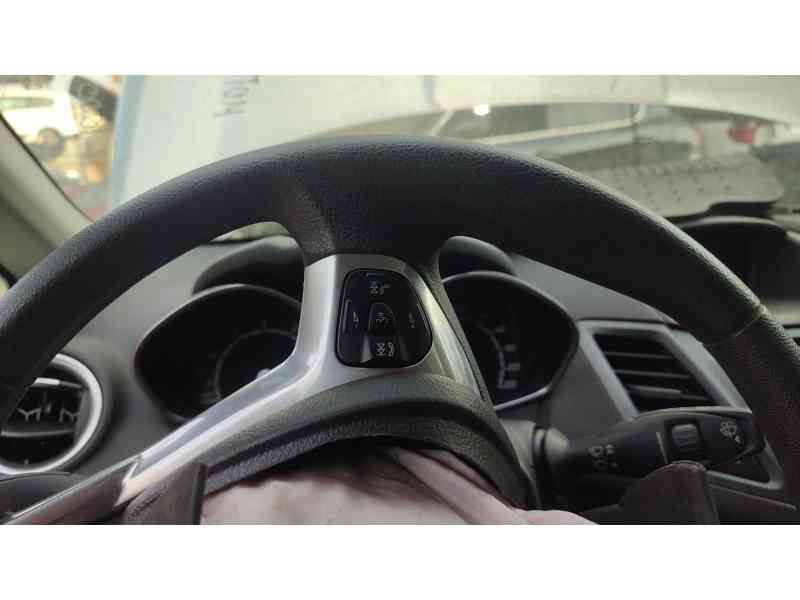 Recambio de volante para ford fiesta vi (cb1, ccn) 1.25 referencia OEM IAM   