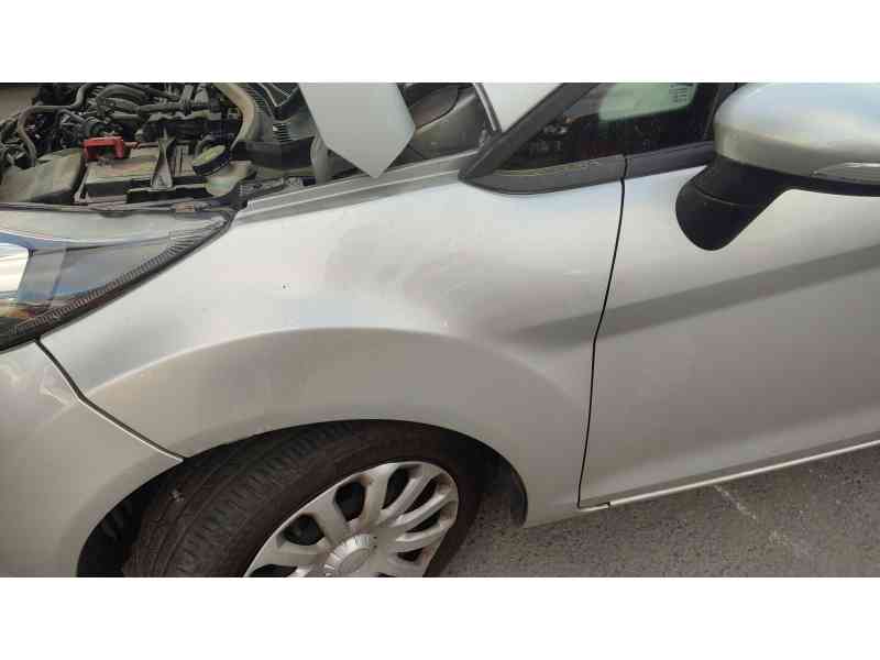 Recambio de aleta delantera izquierda para ford fiesta vi (cb1, ccn) 1.25 referencia OEM IAM 1777181  