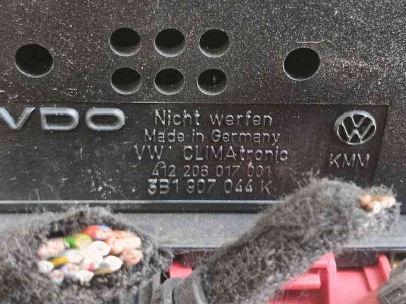 Recambio de mando calefaccion / aire acondicionado para volkswagen passat b5.5 variant (3b6) 1.9 tdi referencia OEM IAM  0010 00