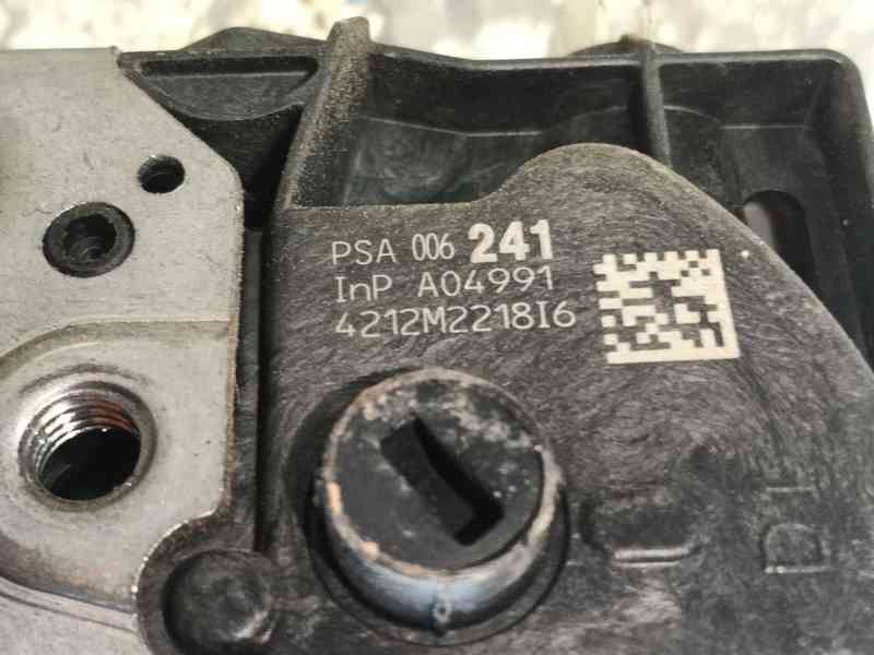 Recambio de cerradura puerta trasera derecha para peugeot 5008 (0u_, 0e_) 1.6 hdi referencia OEM IAM  1044101593 A01541