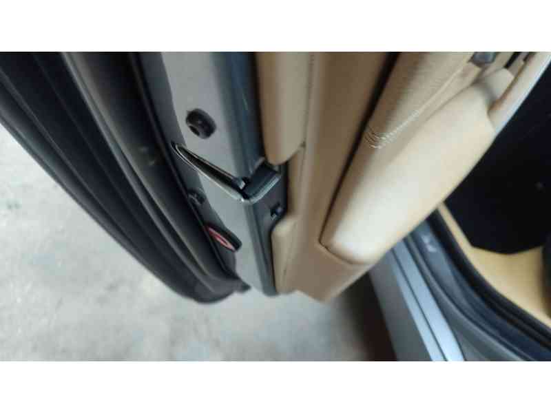 Recambio de cerradura puerta trasera izquierda para bmw 5 (e60) 530 d referencia OEM IAM   