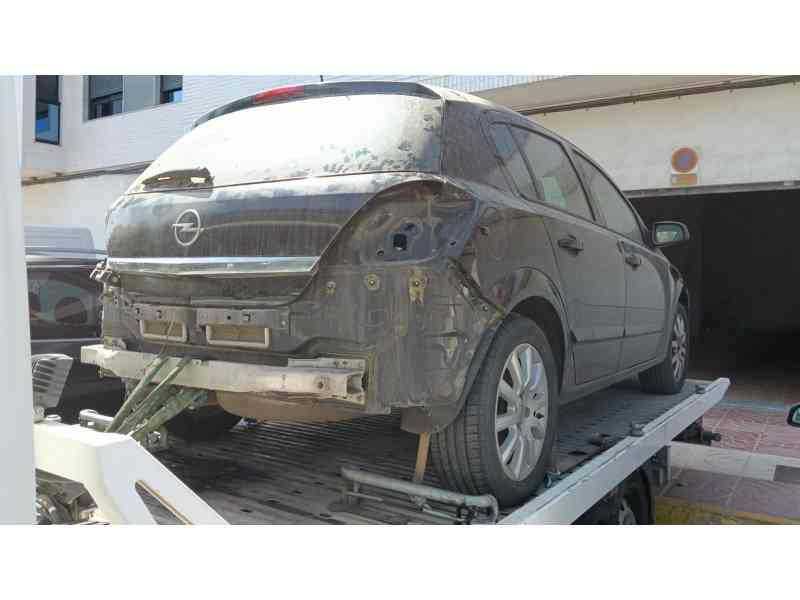 opel astra h (a04) del año 2006