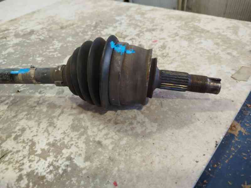 Recambio de transmision delantera derecha para opel corsa d (s07) 1.4 (l08, l68) referencia OEM IAM 13149829  